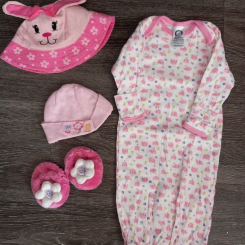 Baby girl 0-6 month lot